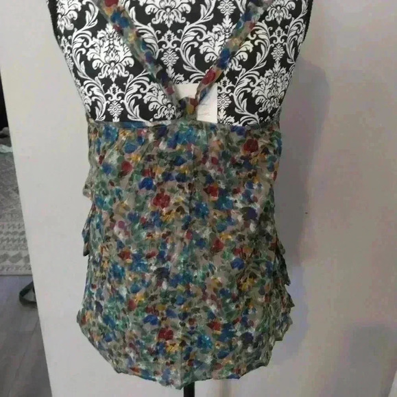 Sleeveless  top - Picture 3 of 5